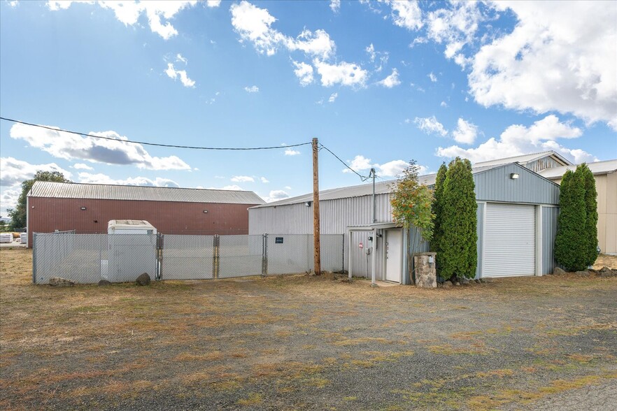 More Photos Of 12825 W 17th Ave, Airway Heights Warehouse For Sale