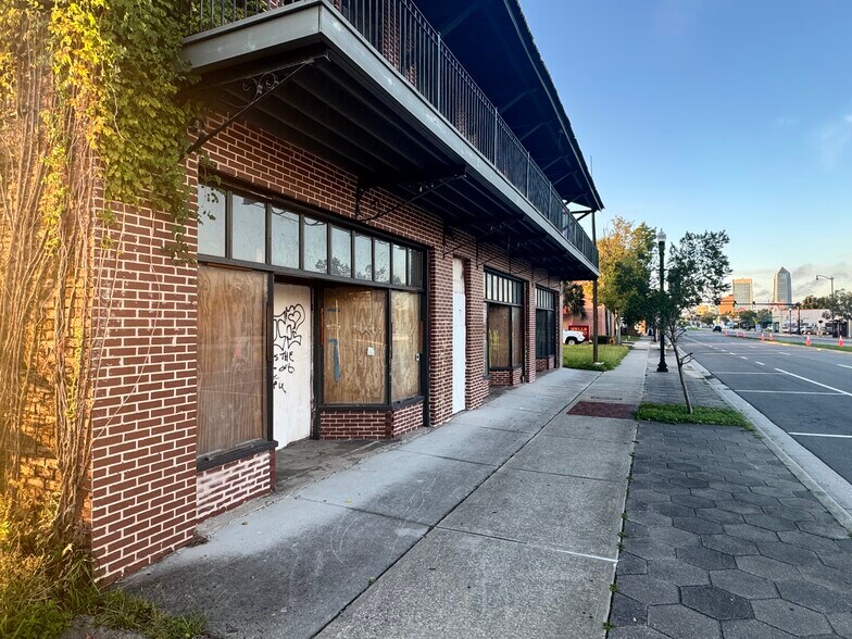 More Photos Of 1637-1651 Main St N, Jacksonville Storefront Retail Residential For Sale