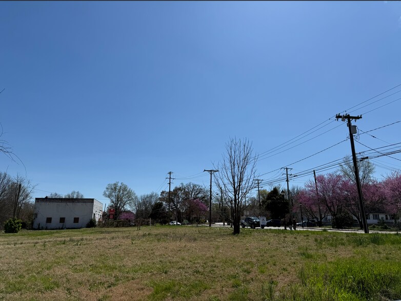 Primary Photo Of 1201 Martin Luther King Jr dr, Greensboro Land For Sale