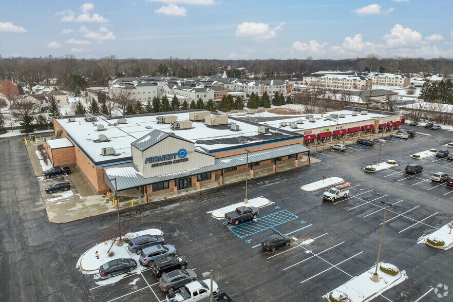 More Photos Of 7602-7638 W Sylvania Ave, Sylvania Freestanding For Sale