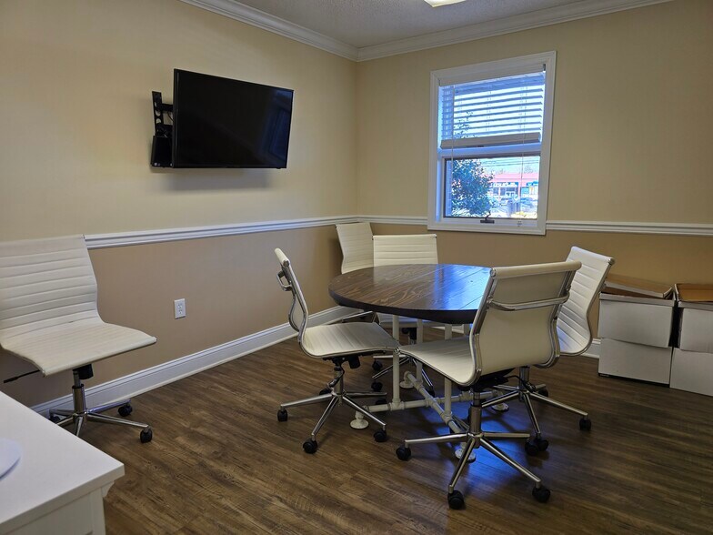 More Photos Of 25 E Route 37, Toms River Office For Sale