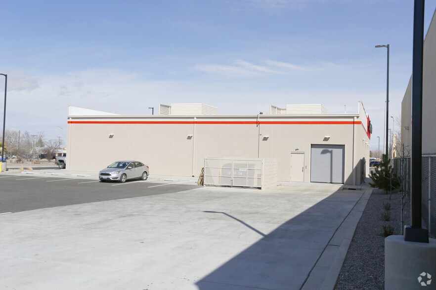 More Photos Of 10026 Central Ave SE, Albuquerque Freestanding For Lease