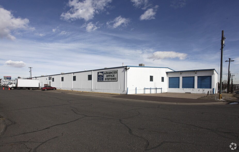More Photos Of 4900-4990 Acoma St, Denver Warehouse For Lease