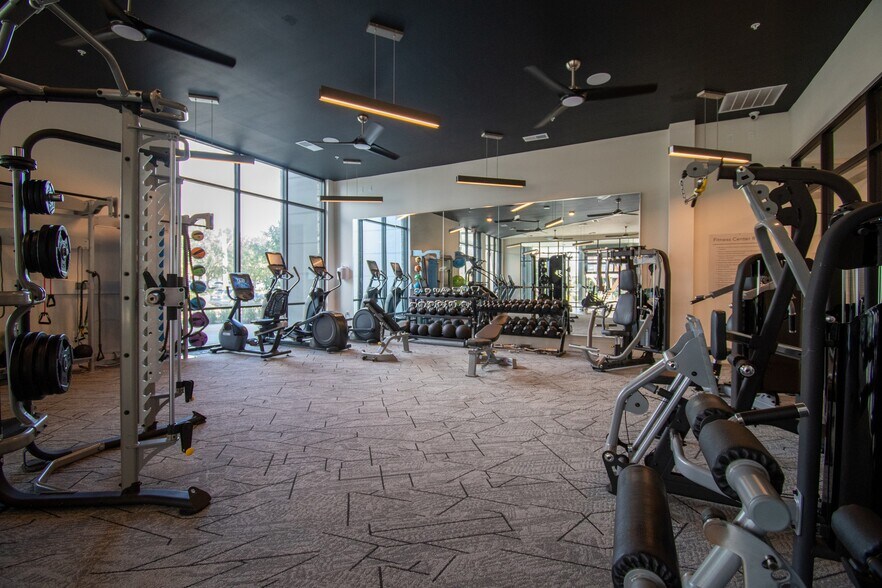 More Photos Of 234 E Mitchell Hammock Rd, Oviedo Apartments For Lease