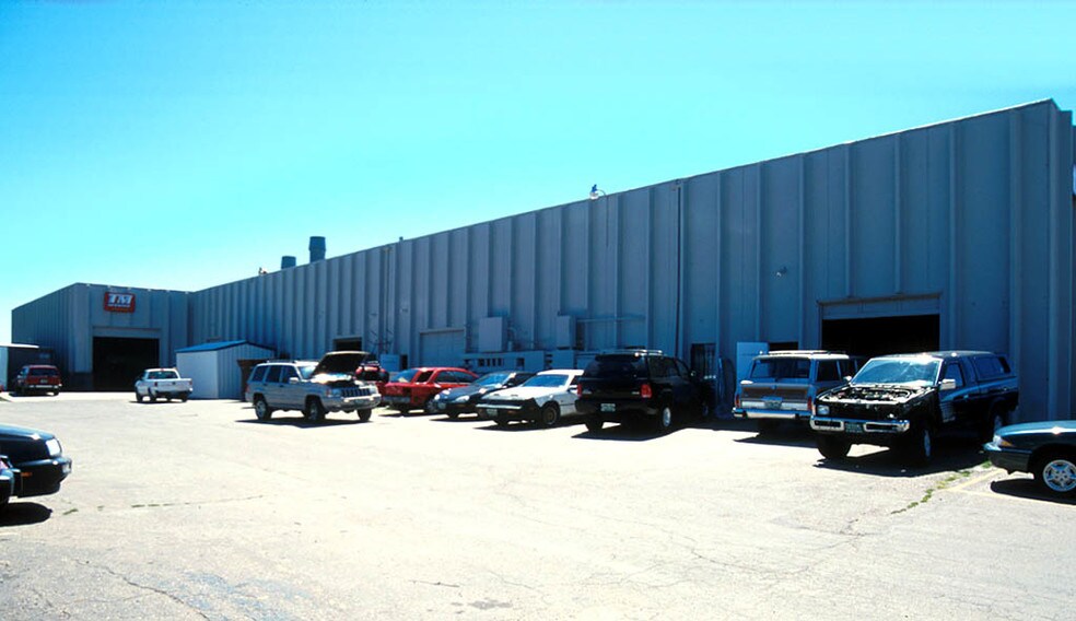 More Photos Of 1900 55th St, Boulder Warehouse For Lease
