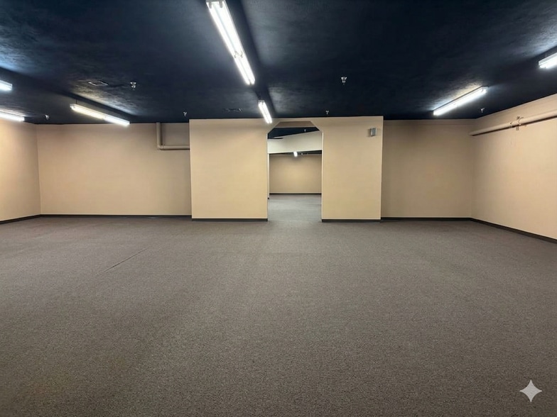 More Photos Of 11406-11412 E Sprague Ave, Spokane Valley Freestanding For Sale