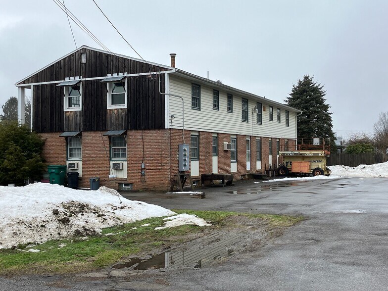 More Photos Of 8397 Boston State Rd, Boston Office Residential For Sale