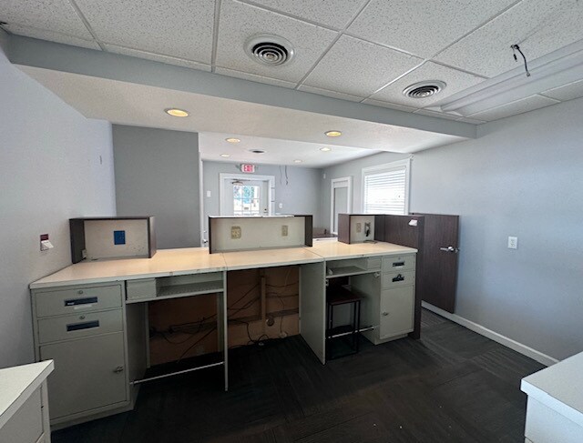 More Photos Of 601 Main St, Wellsville Office For Sale