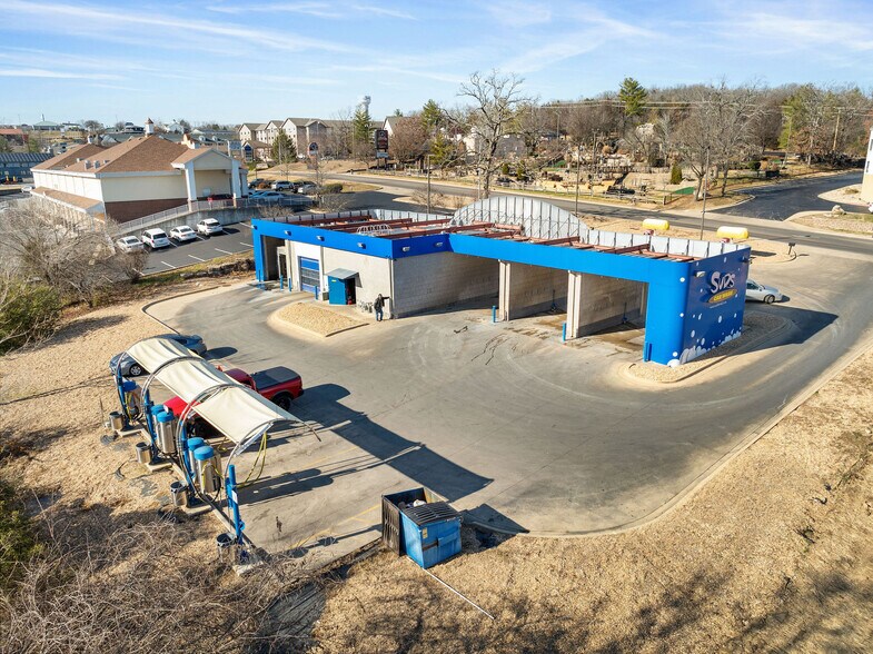 More Photos Of 2876 Green Mountain Dr, Branson Carwash For Sale