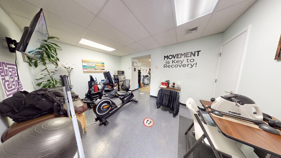 More Photos Of 301 Hoboken Rd, Carlstadt Storefront Retail Office For Sale