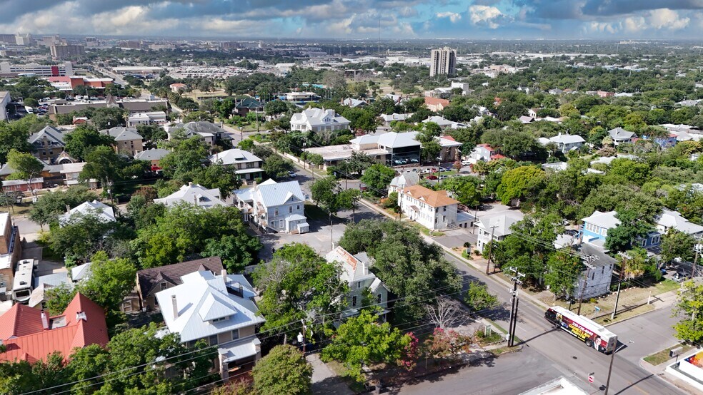 More Photos Of 1818 San Pedro Ave, San Antonio Office Residential For Sale