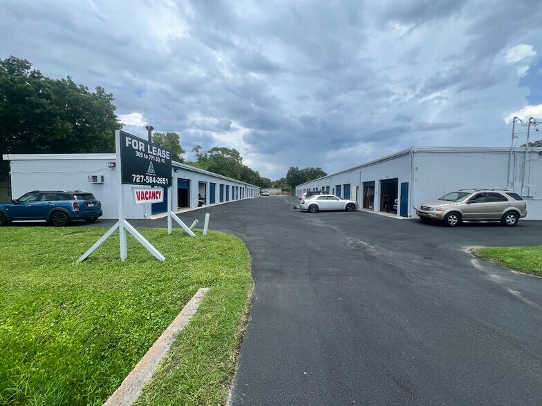 More Photos Of 2297 Lake Ave SE, Largo Warehouse For Sale