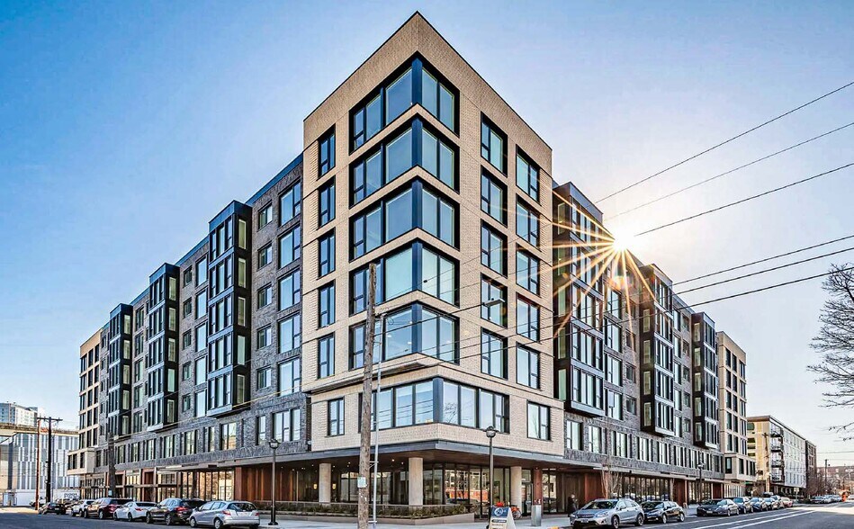 More Photos Of 1378 NW 18th Ave, Portland Apartments For Lease