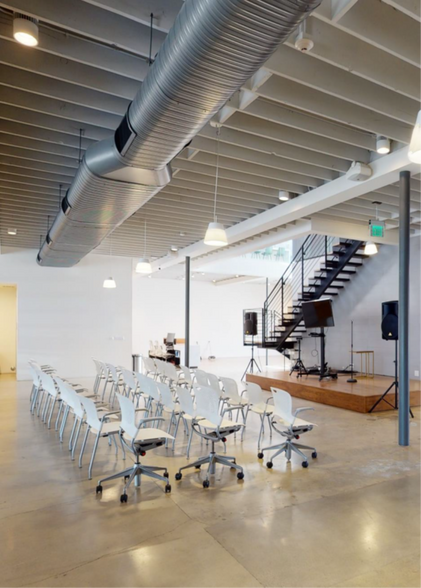 More Photos Of 2236 S Barrington Ave, Los Angeles Loft Creative Space For Lease