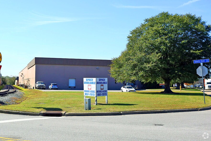More Photos Of 4575 Progress Rd, Norfolk Warehouse For Lease