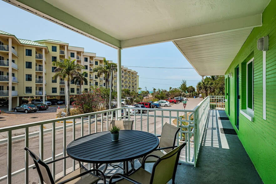 More Photos Of 12100 Gulf Blvd, Treasure Island Hotel For Sale