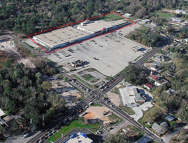 More Photos Of 1307-1355 E Pass Rd, Gulfport Storefront For Lease