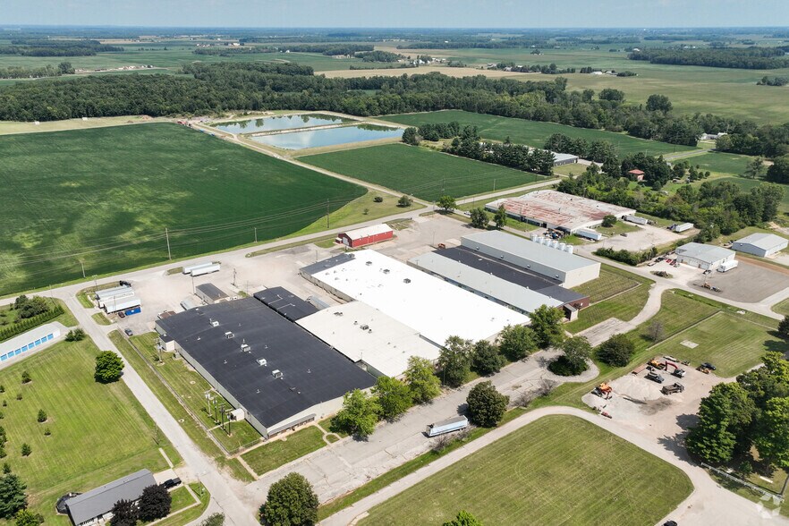 More Photos Of 240 E Industrial Pky, Fayette Manufacturing For Lease