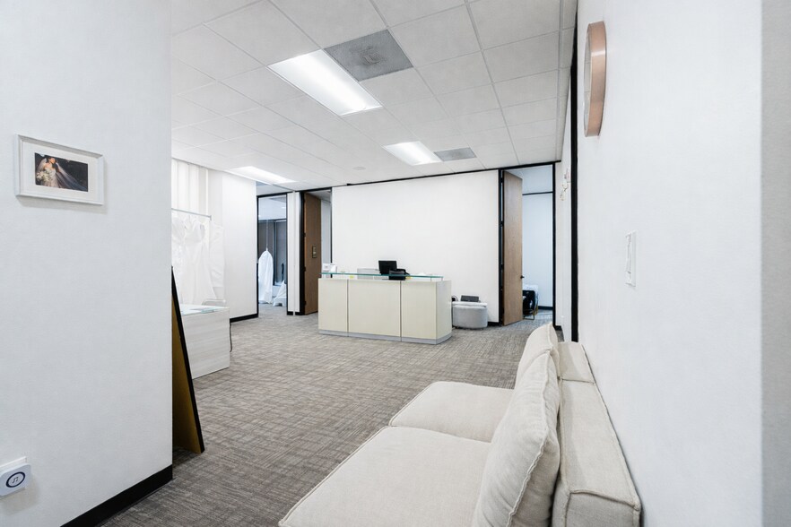 More Photos Of 5373 W Alabama St, Houston Office For Lease