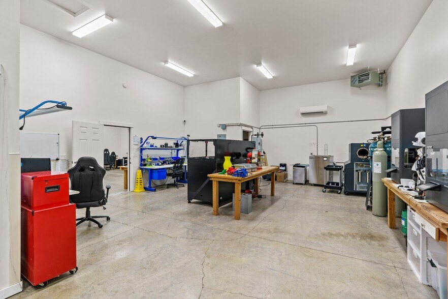 More Photos Of 93303 Prairie Rd, Junction City Industrial For Sale