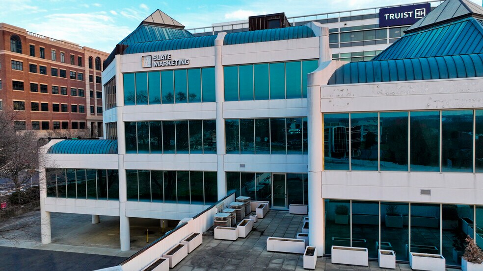 More Photos Of 250 W First St, Winston-Salem Loft Creative Space For Lease