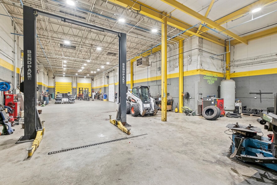 More Photos Of 1529 N 31st Ave, Melrose Park Truck Terminal For Lease