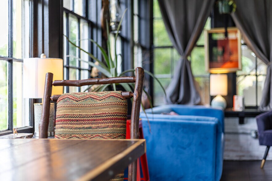 More Photos Of 1231 Boissevain Ave, Norfolk General Retail For Sale