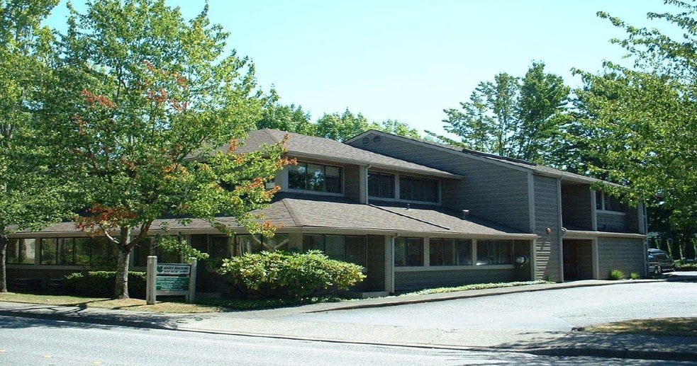 More Photos Of 16455 NE 85th St, Redmond Medical For Sale