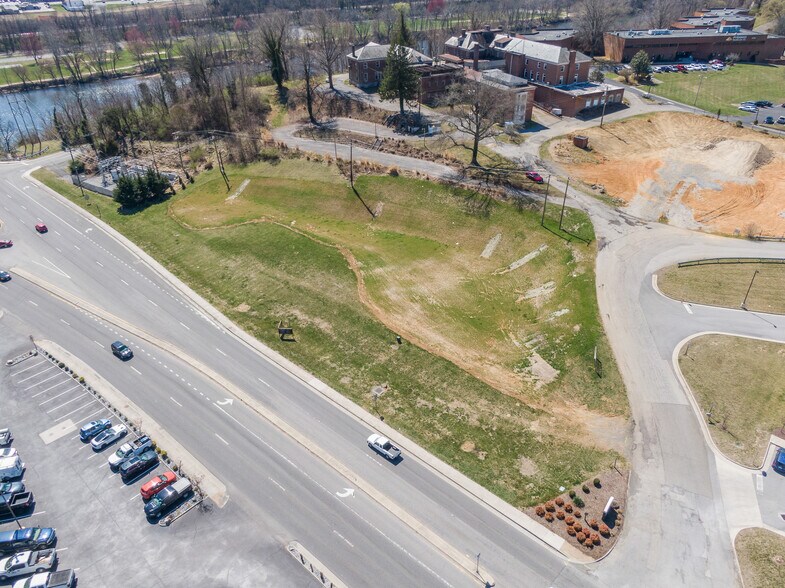 More Photos Of Lee Hwy, Radford Land For Sale