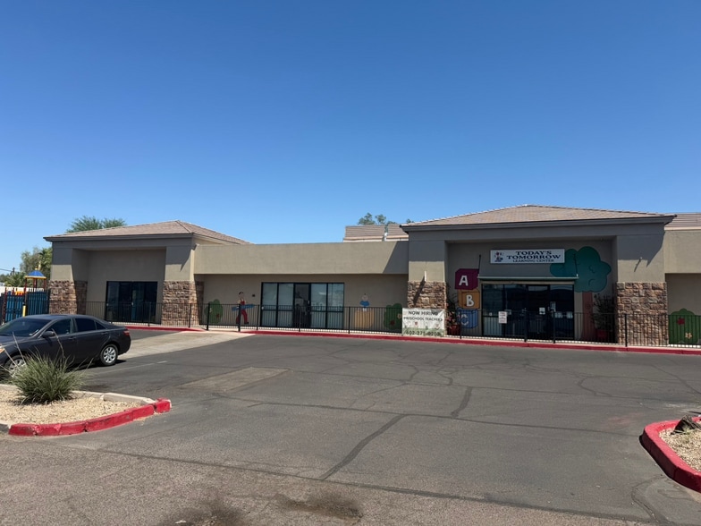 More Photos Of 1616 N 24th St, Phoenix Storefront For Lease