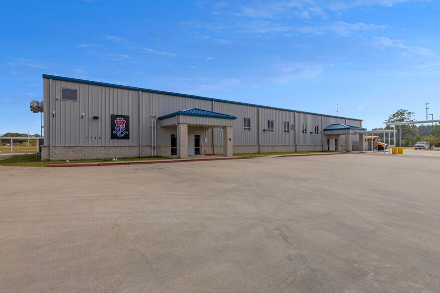 More Photos Of 7720 Park North Dr, Beaumont Schools For Sale