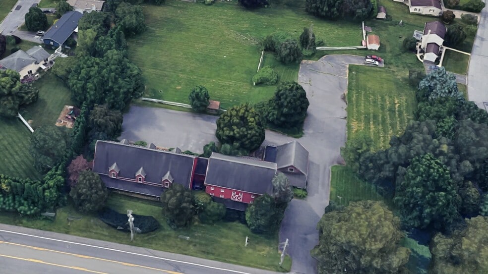 More Photos Of 4186 Easton Ave, Bethlehem Freestanding For Sale