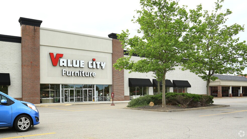 More Photos Of 441-463 Boardman Poland Rd, Youngstown Freestanding For Lease