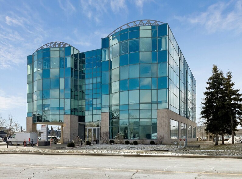 More Photos Of 5100 Orbitor Dr, Mississauga Medical For Lease