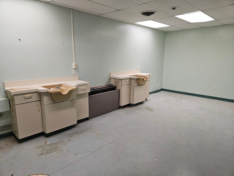 More Photos Of 1109 6th Ave N, Great Falls Assisted Living For Sale