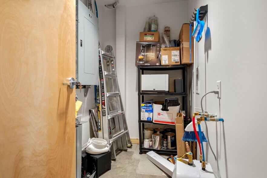 More Photos Of 3457 Ringsby Ct, Denver Loft Creative Space For Lease