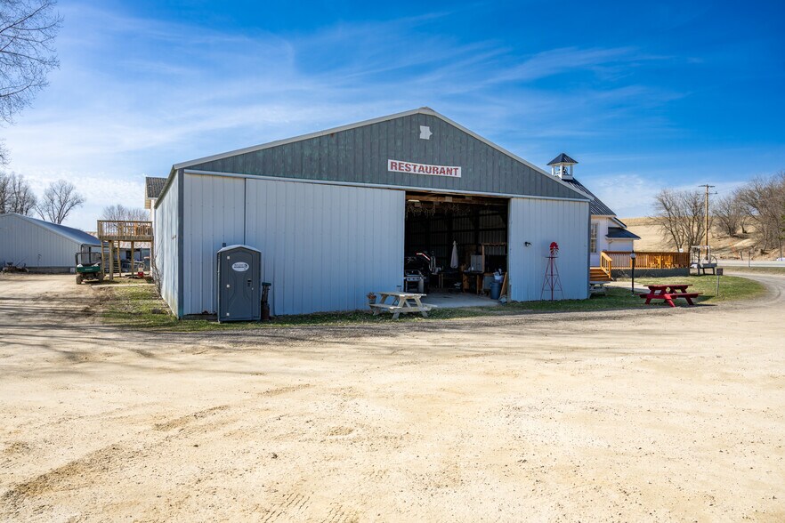 More Photos Of 26225 State Highway 71, Wilton Specialty For Sale