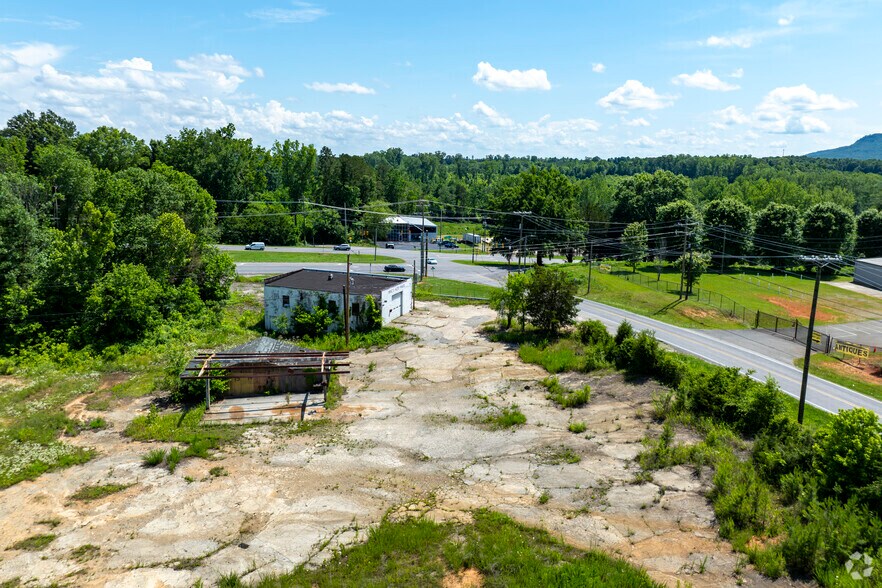More Photos Of 3032 W Franklin Blvd, Gastonia Self Storage For Sale