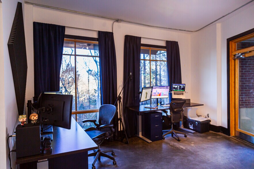 More Photos Of 319 Atlanta St, Marietta Office For Sale