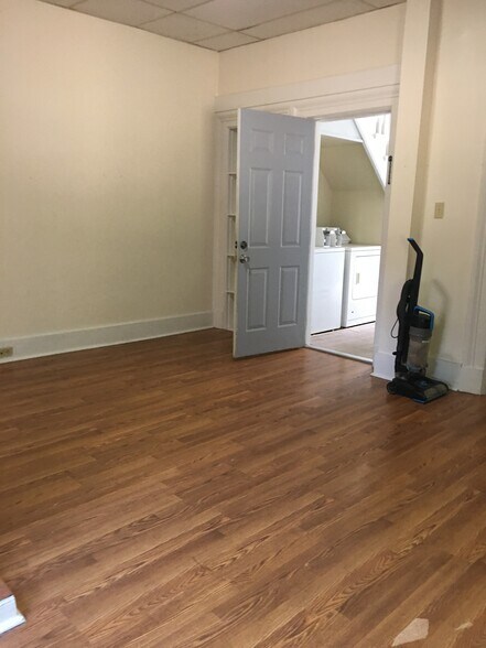 More Photos Of ,  Unknown For Sale