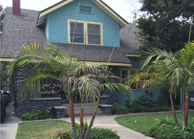 More Photos Of 1236-1238 W 30th St, Los Angeles Apartments For Sale