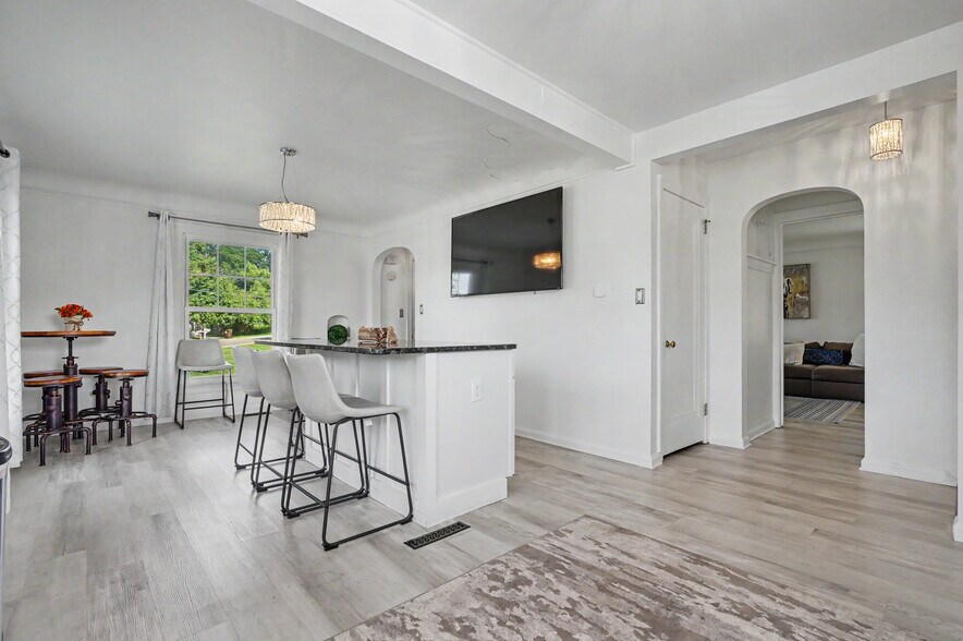 More Photos Of 9248 Woodworth Rd, North Lima Apartments For Sale