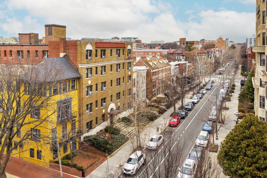 More Photos Of 1604 Q St NW, Washington Apartments For Sale