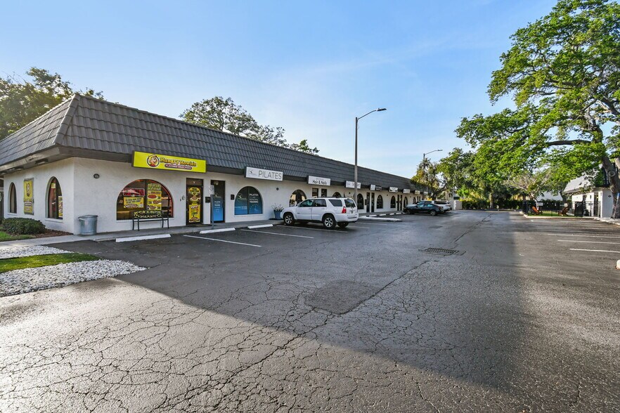 More Photos Of 14219 Walsingham Rd, Largo Unknown For Lease