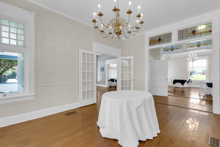 More Photos Of 312 S Tennessee St, McKinney Office For Lease