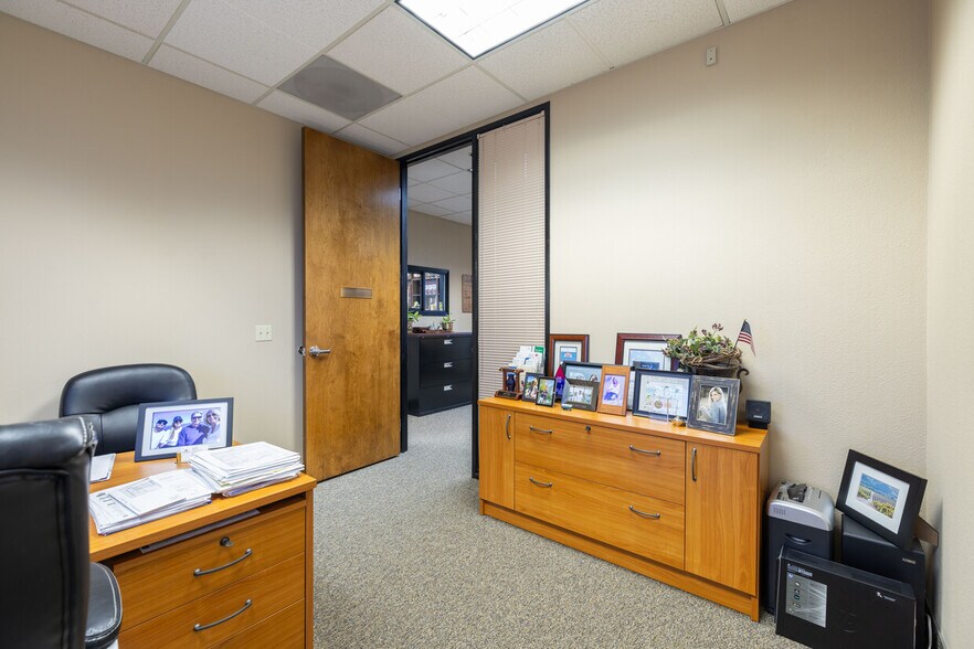 More Photos Of 8203 Sierra College Blvd, Roseville Office For Sale