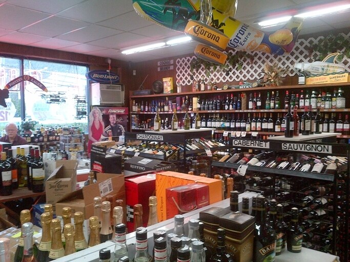 More Photos Of 176 Main St, Monroe Freestanding For Sale