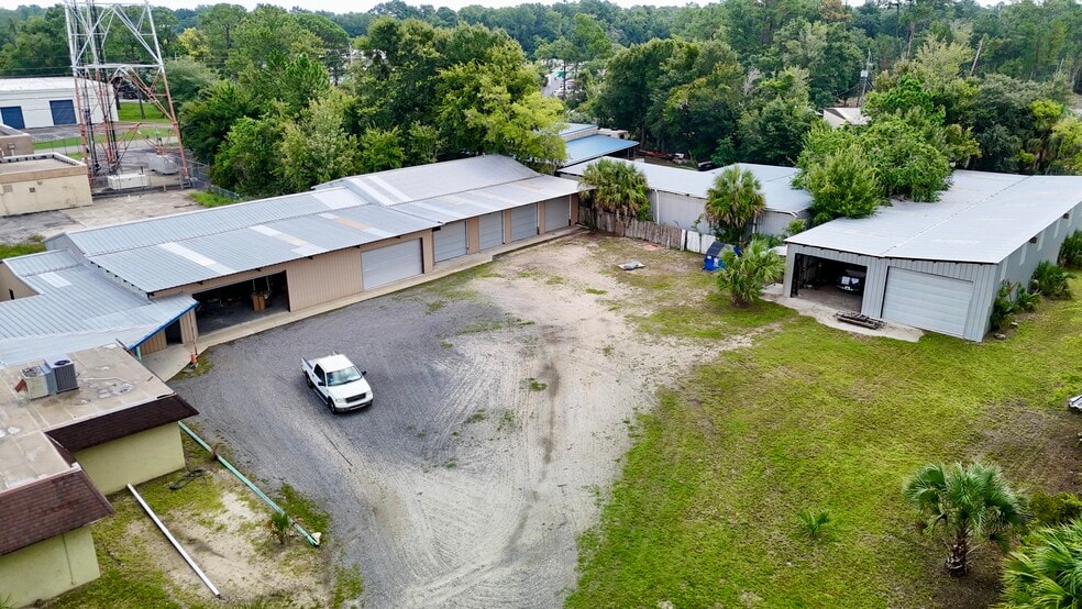 More Photos Of 5114-5116 Stepp Ave, Jacksonville Warehouse For Sale