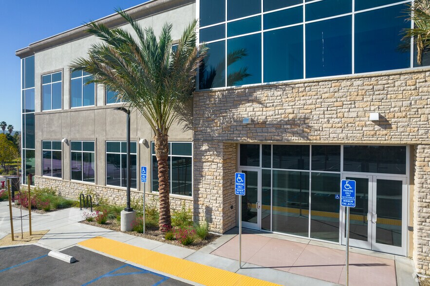 More Photos Of 25130 Hancock Ave, Murrieta Medical For Lease