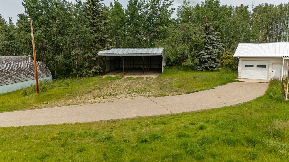 More Photos Of Highway 20 Township Road 392 @ Hwy 20, Sylvan Lake Land For Sale